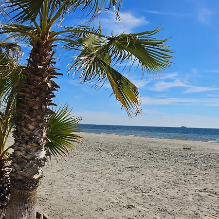 Casa Blanca - A Un Paso De La Playa *